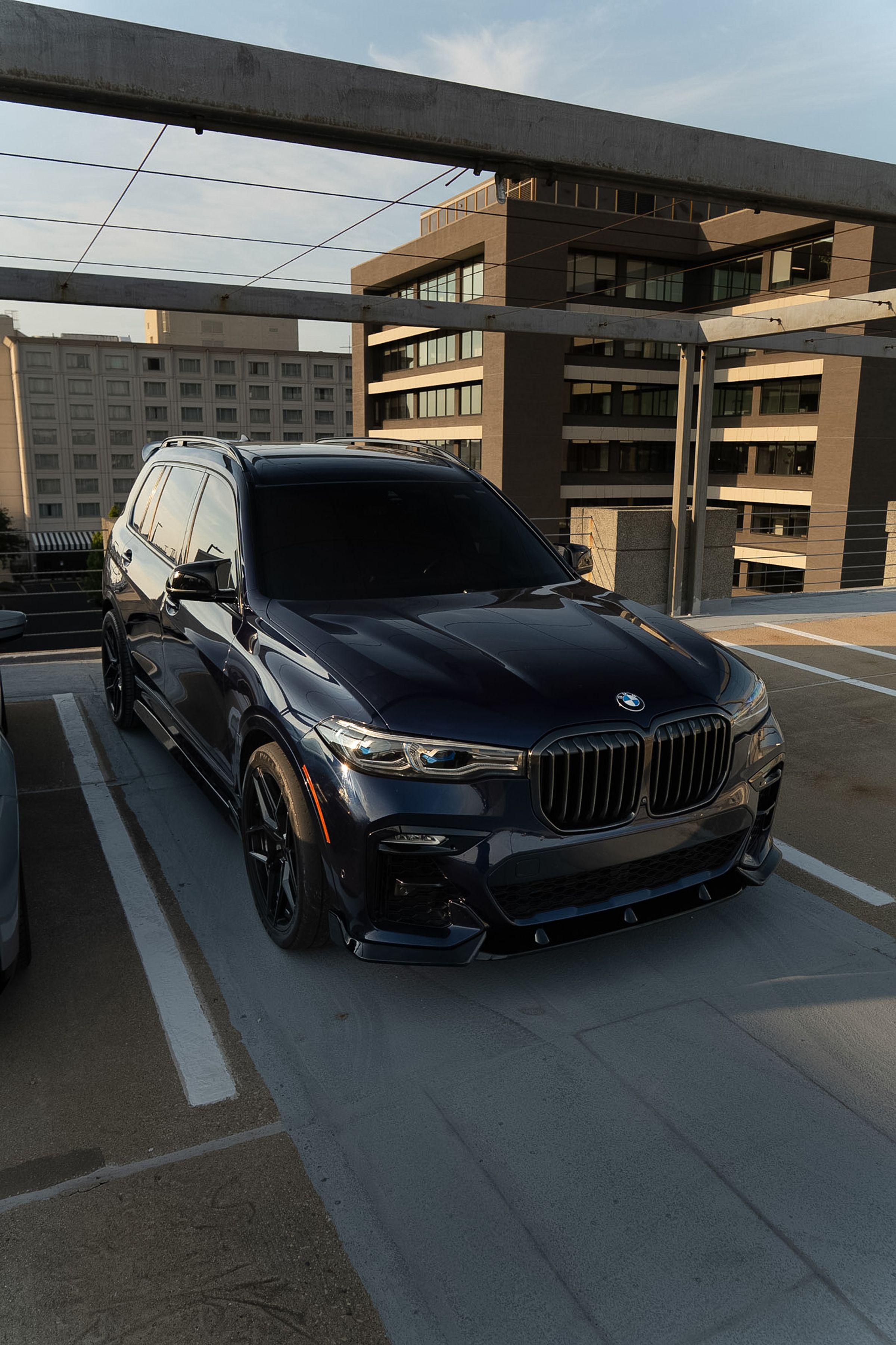 BMW X7 M50i