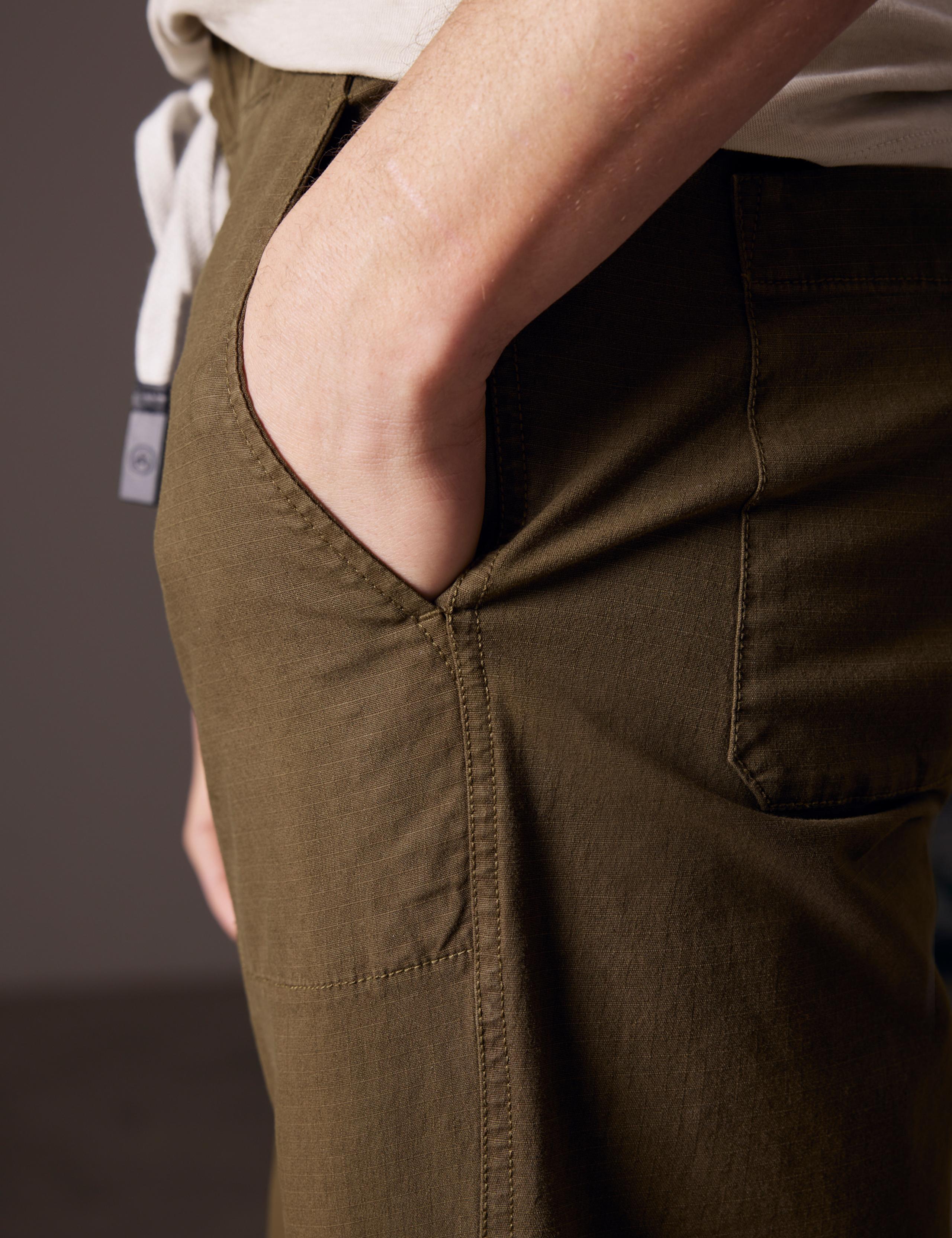 Close-up of Norton Cotton Ripstop Pant pocket