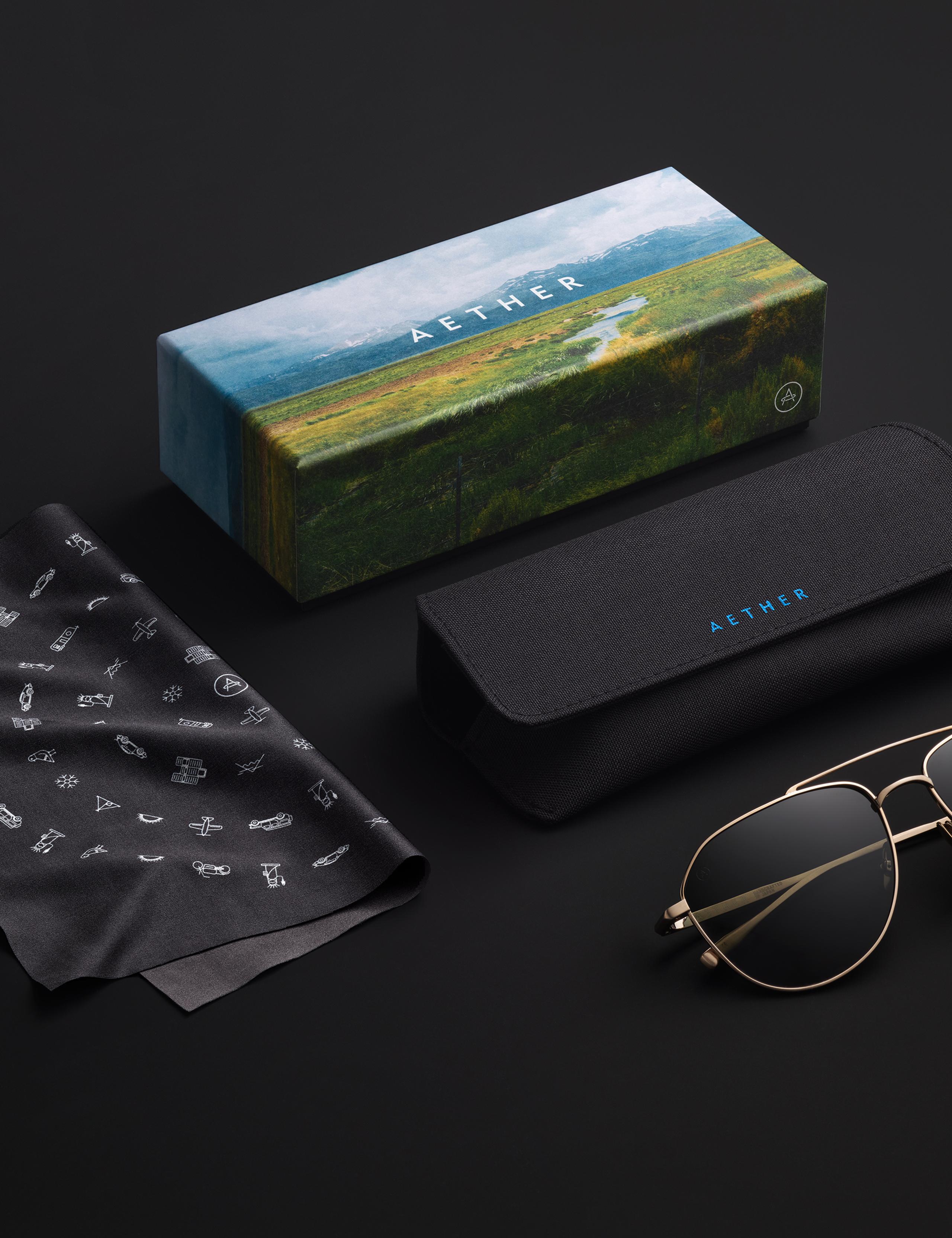 Still life shot of Bryce sunglass with packaging