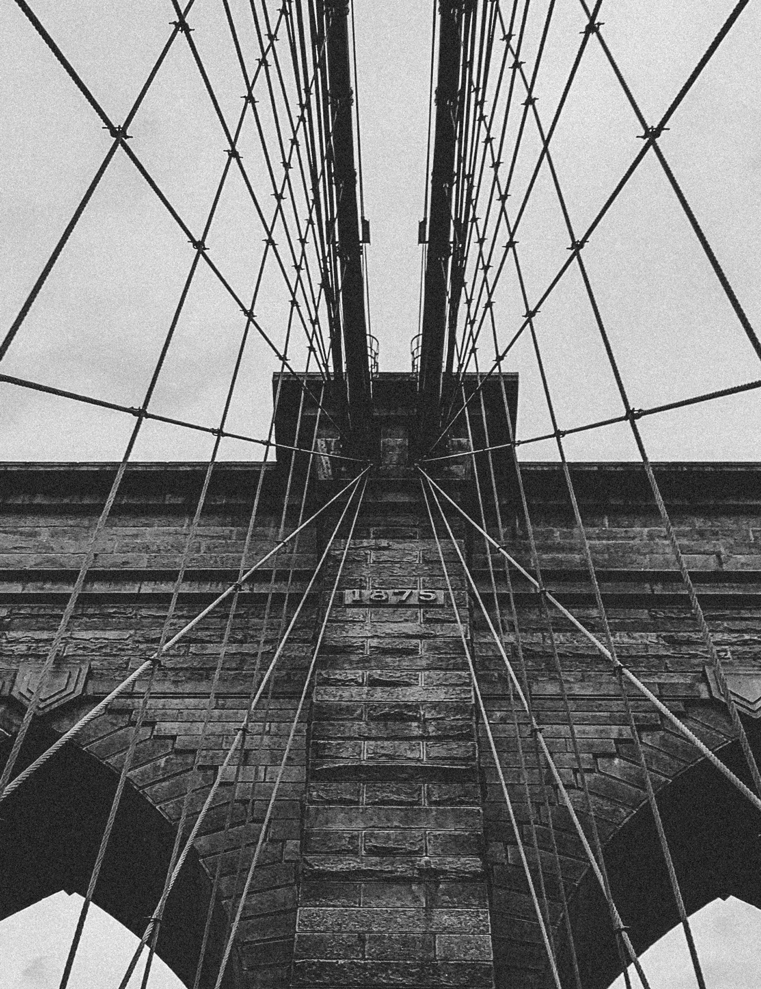 Black and white crop of Brooklyn Bridge