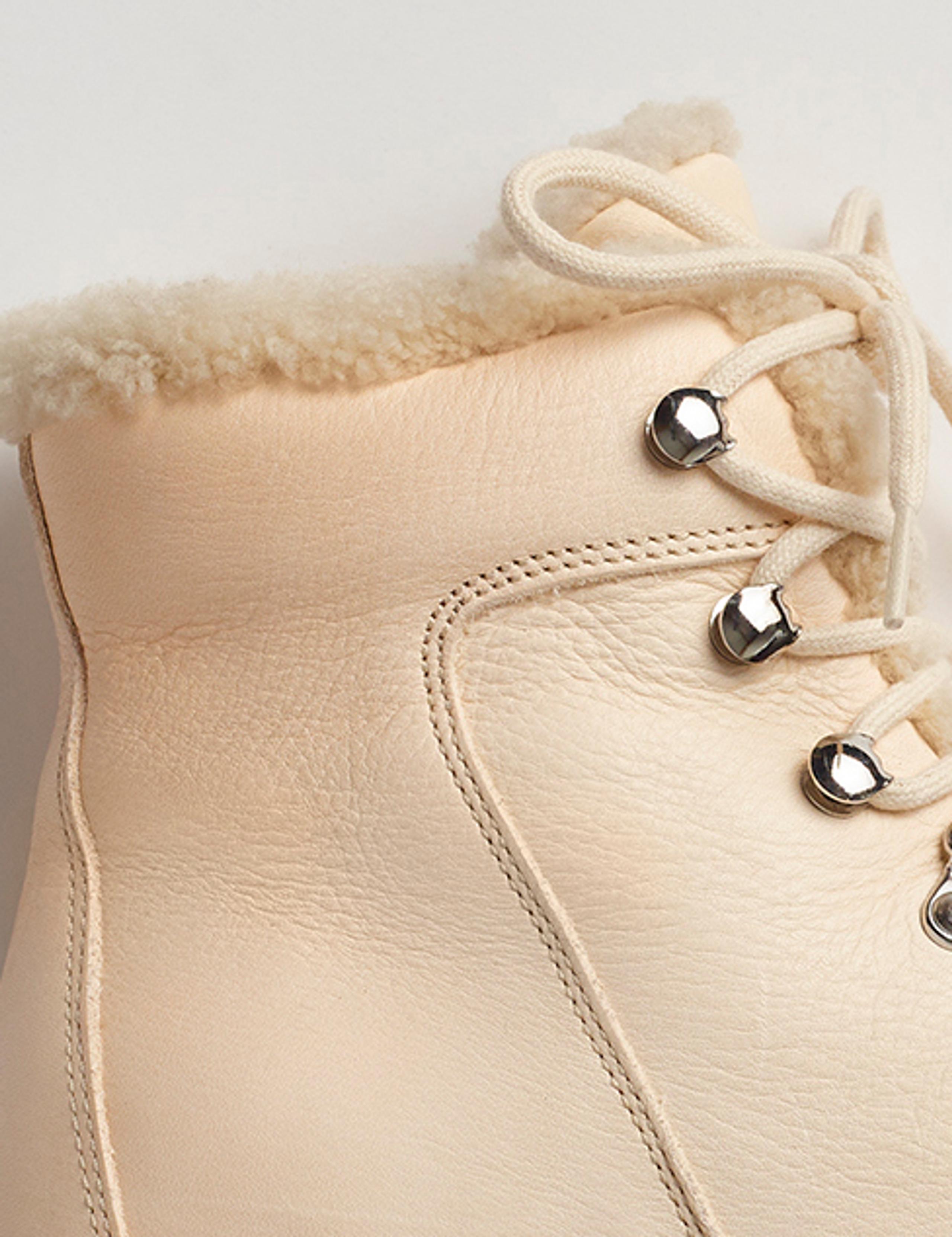 Detail of W Dolomite Boot with Shearling