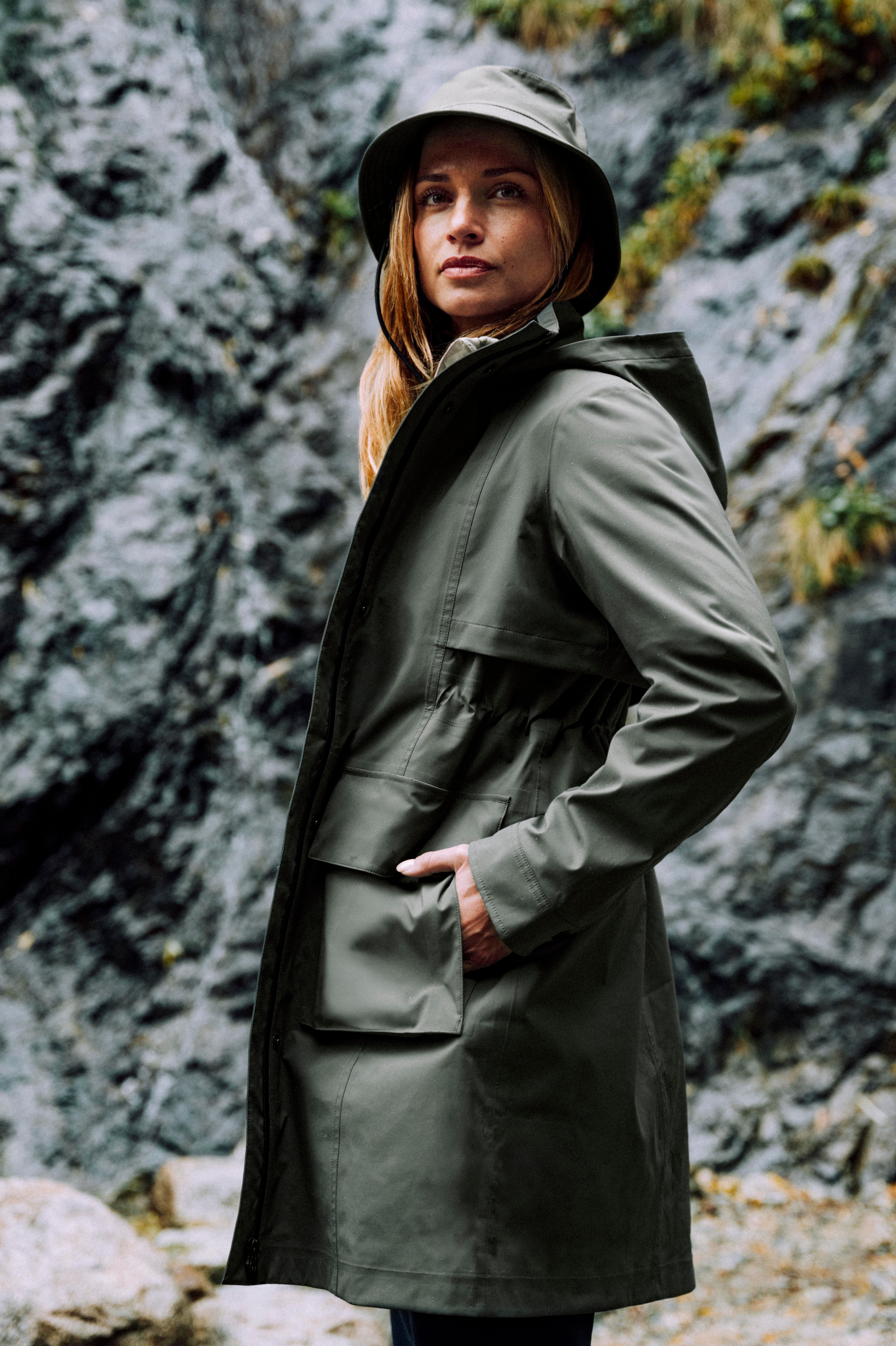W Wallace Rain Parka - Onyx Black