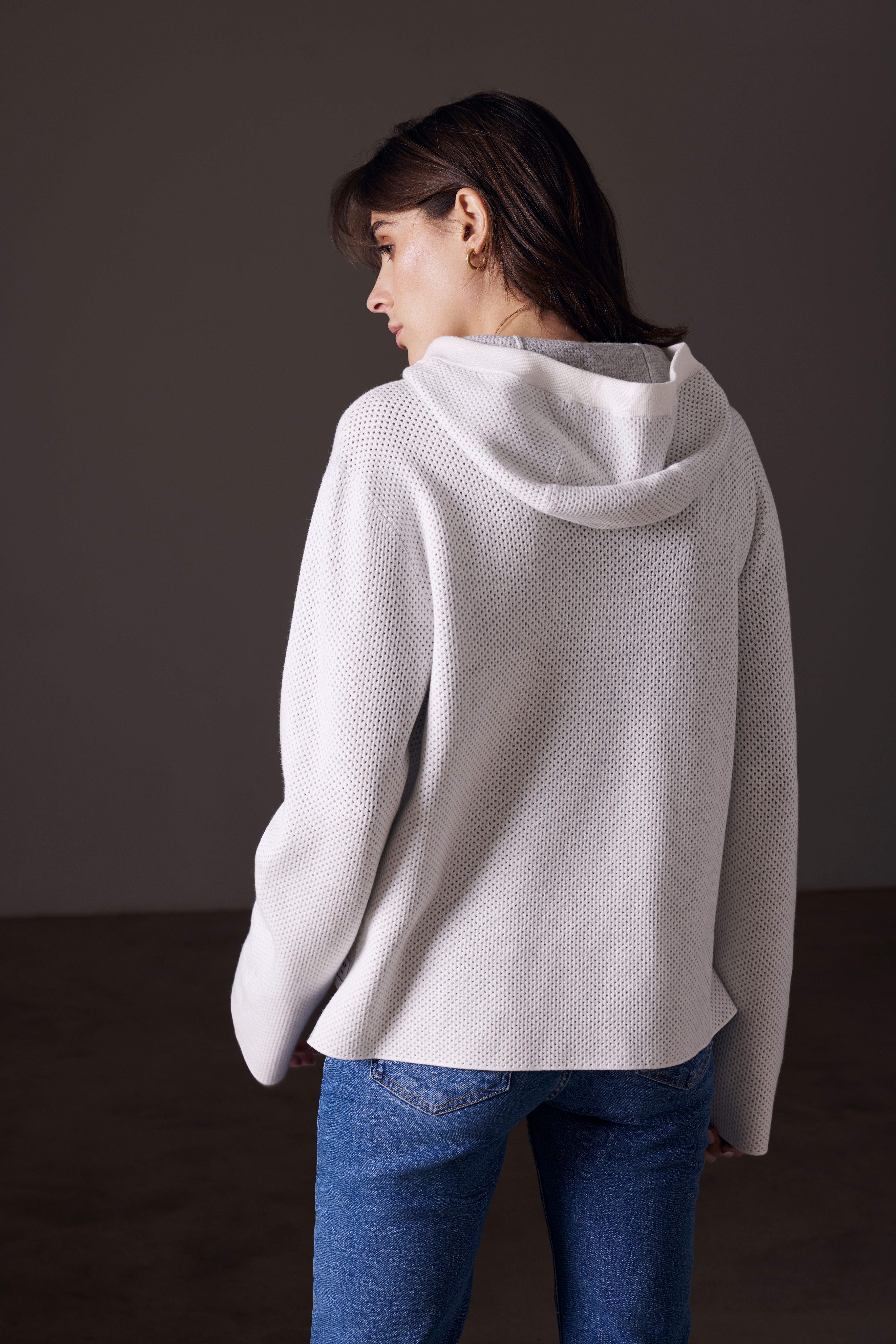 ★MAINBOOTH★Neutral Sweater Pants(CLOUD GRAY)★正規品/人気 BOLD FOX HEAD PATCH REGULAR JUMPER | Maison Kitsuné