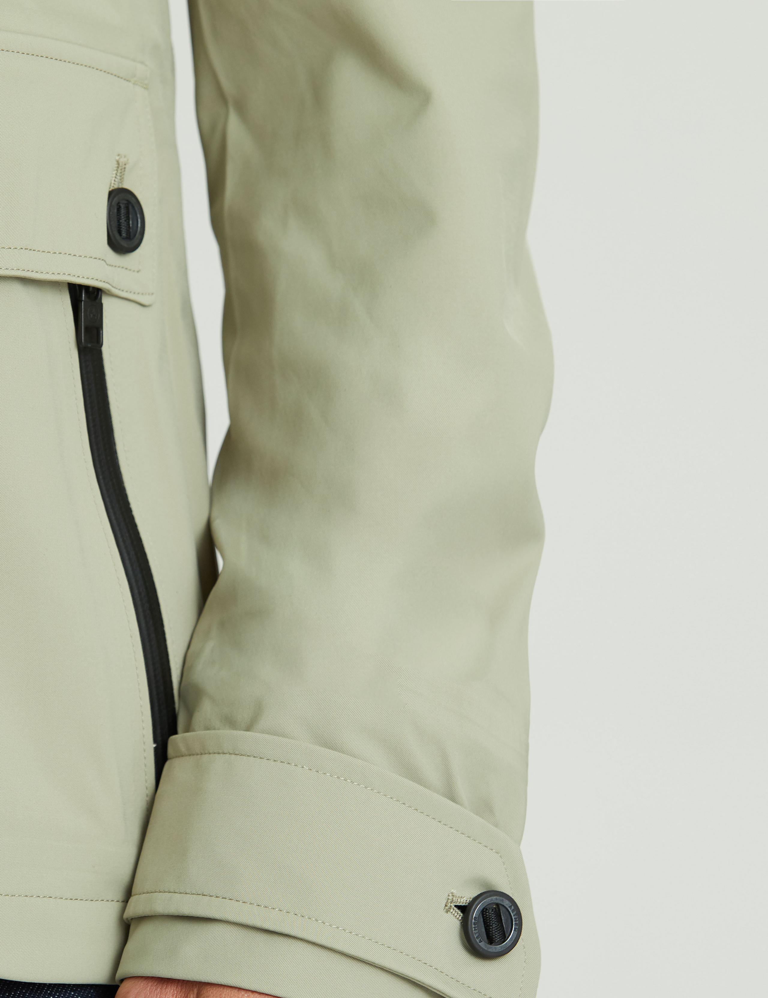 Closeup view of Endeavor Jacket sleeve cuff