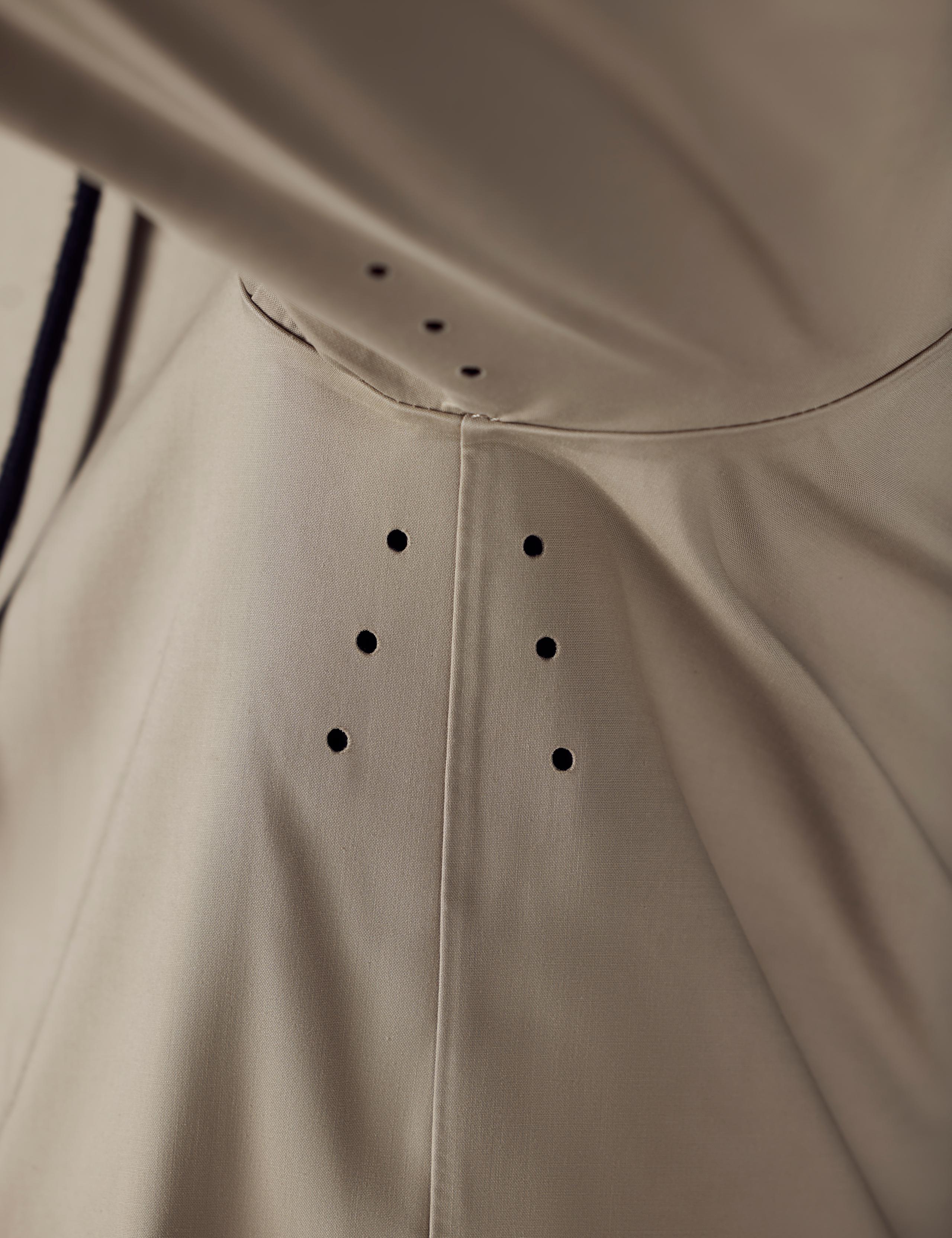 Detailed image of the AETHER+Mackintosh Field Parka in Fawn; ventilation.