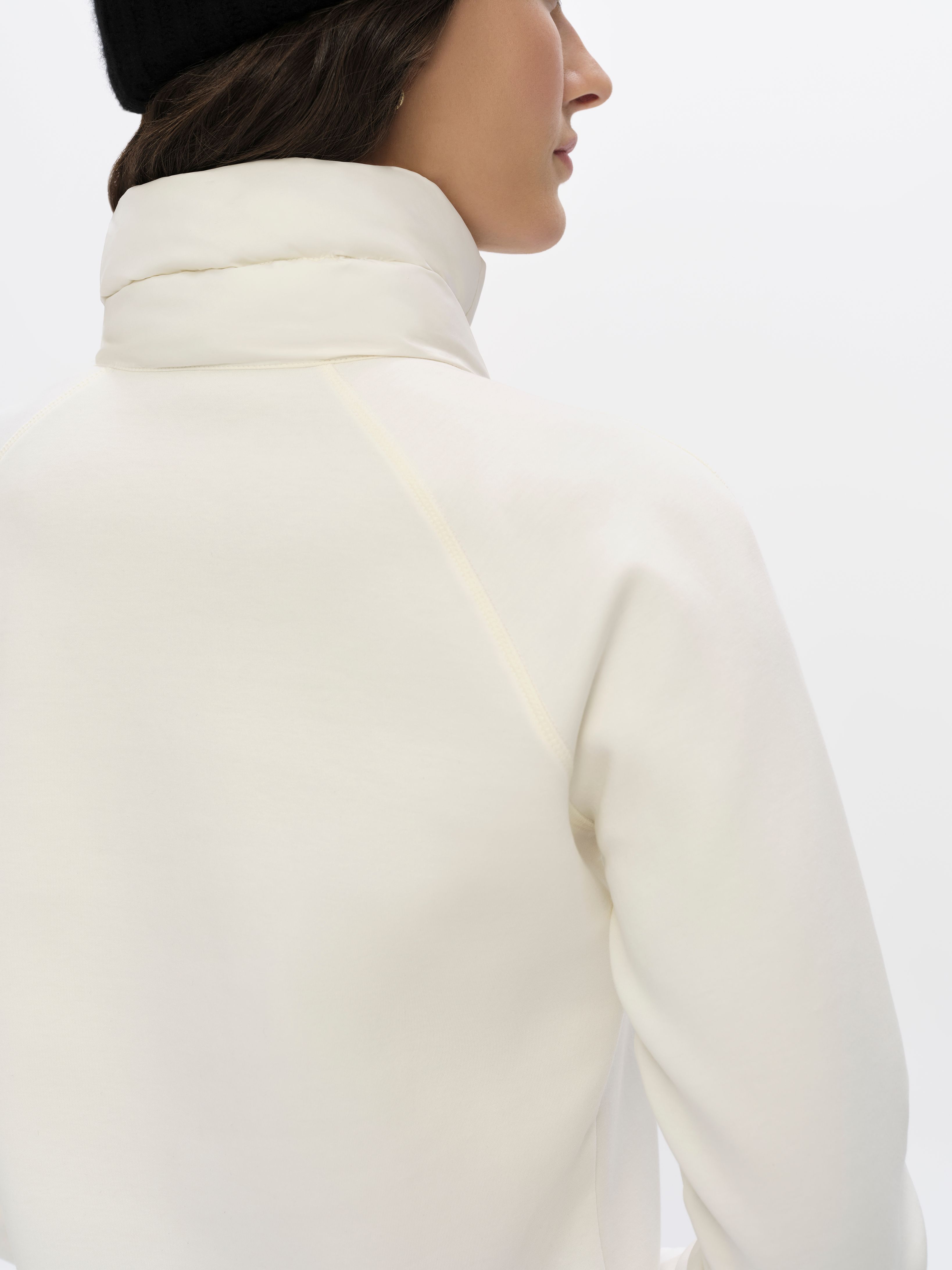Align Half-Zip Pullover - Onyx Black