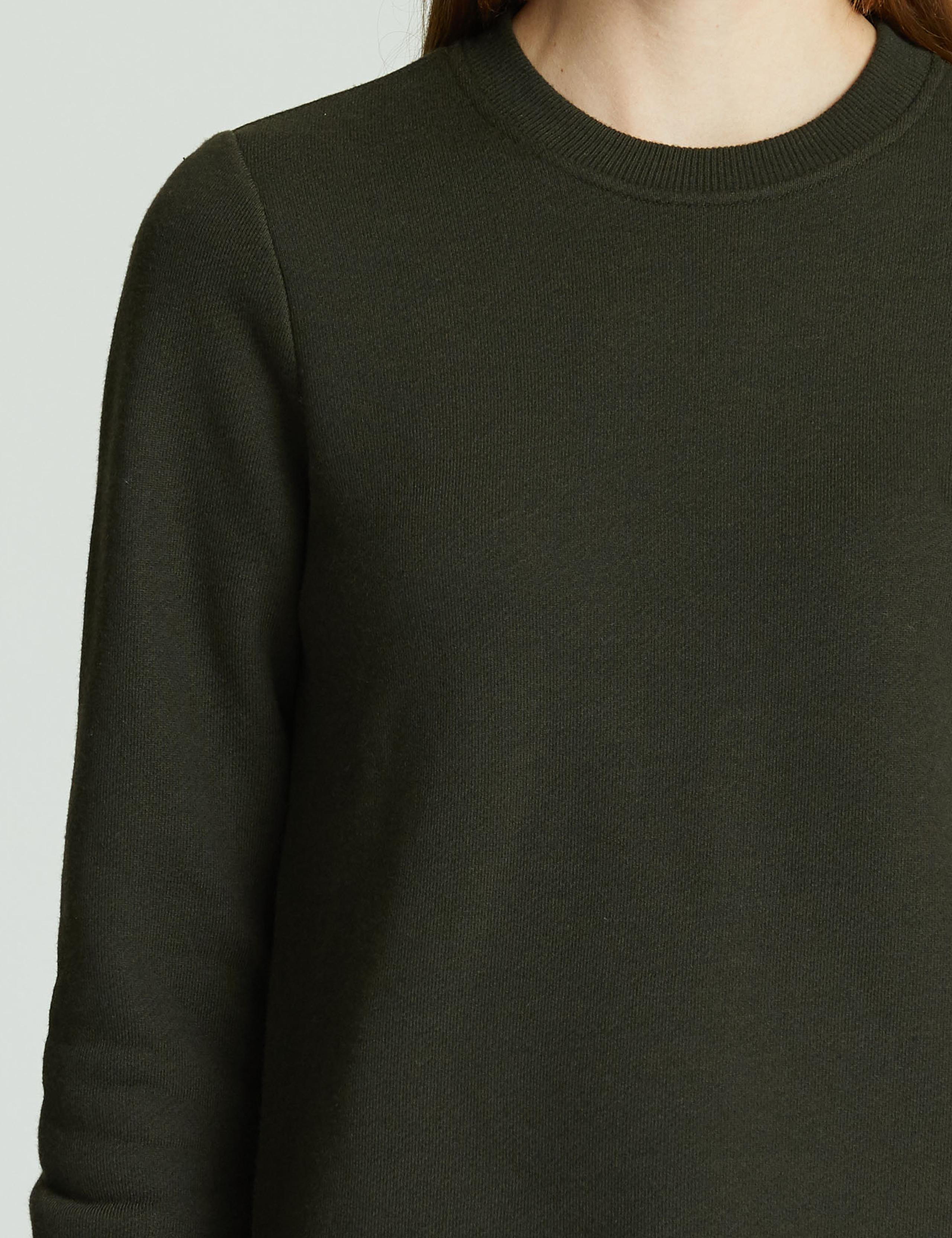 Detail of W Foundation Pullover