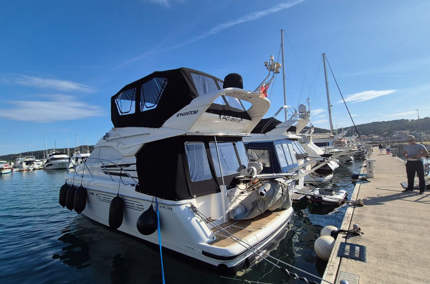 Flybridge tende – brodska tenda po mjeri, fotografija 3