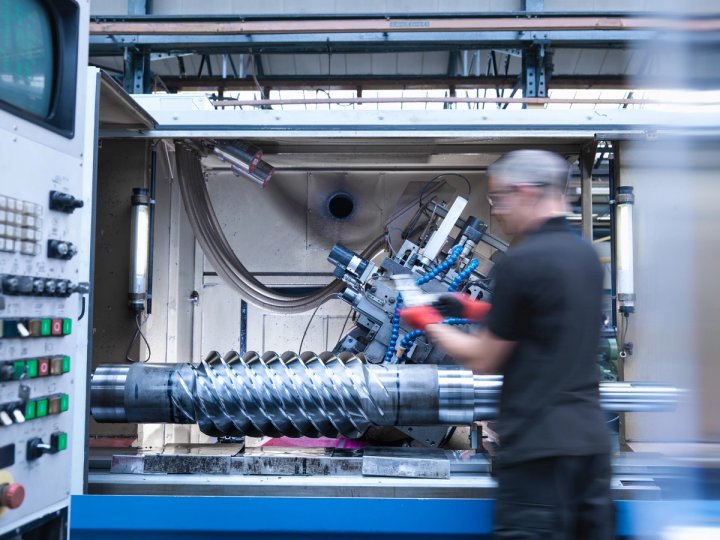 2025'in En Dayanıklı ve Verimli Otomotiv Parçaları için Plastik Kalıplar