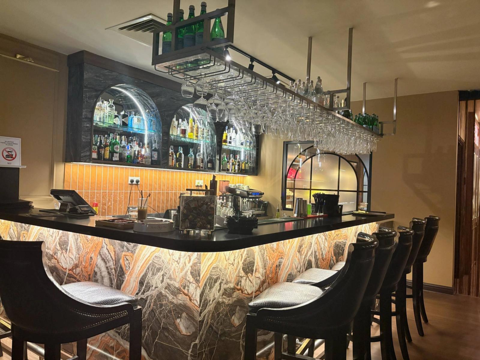 Charlie's Reserve @ Shangri-La — 3