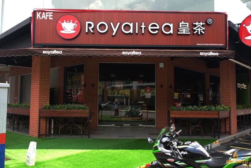 Royaltea, Balakong