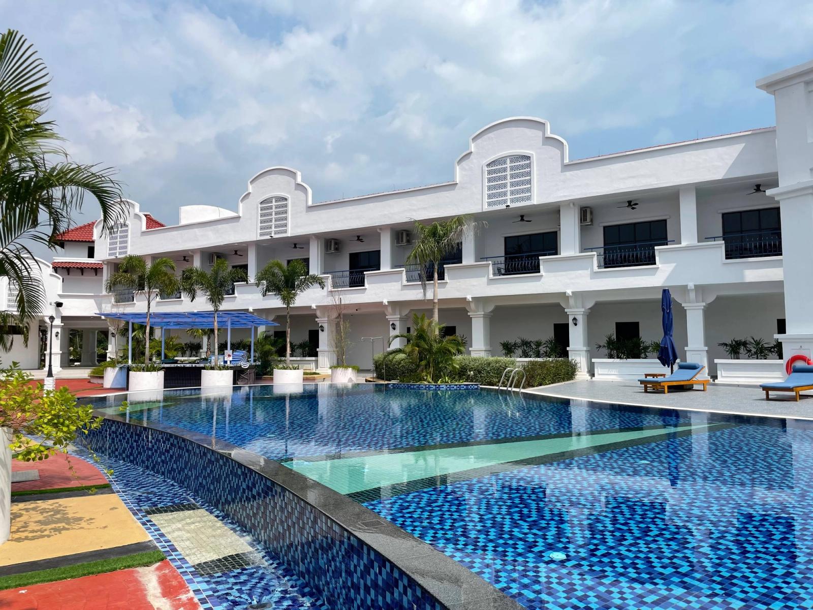 The Lisbon Melaka — 2