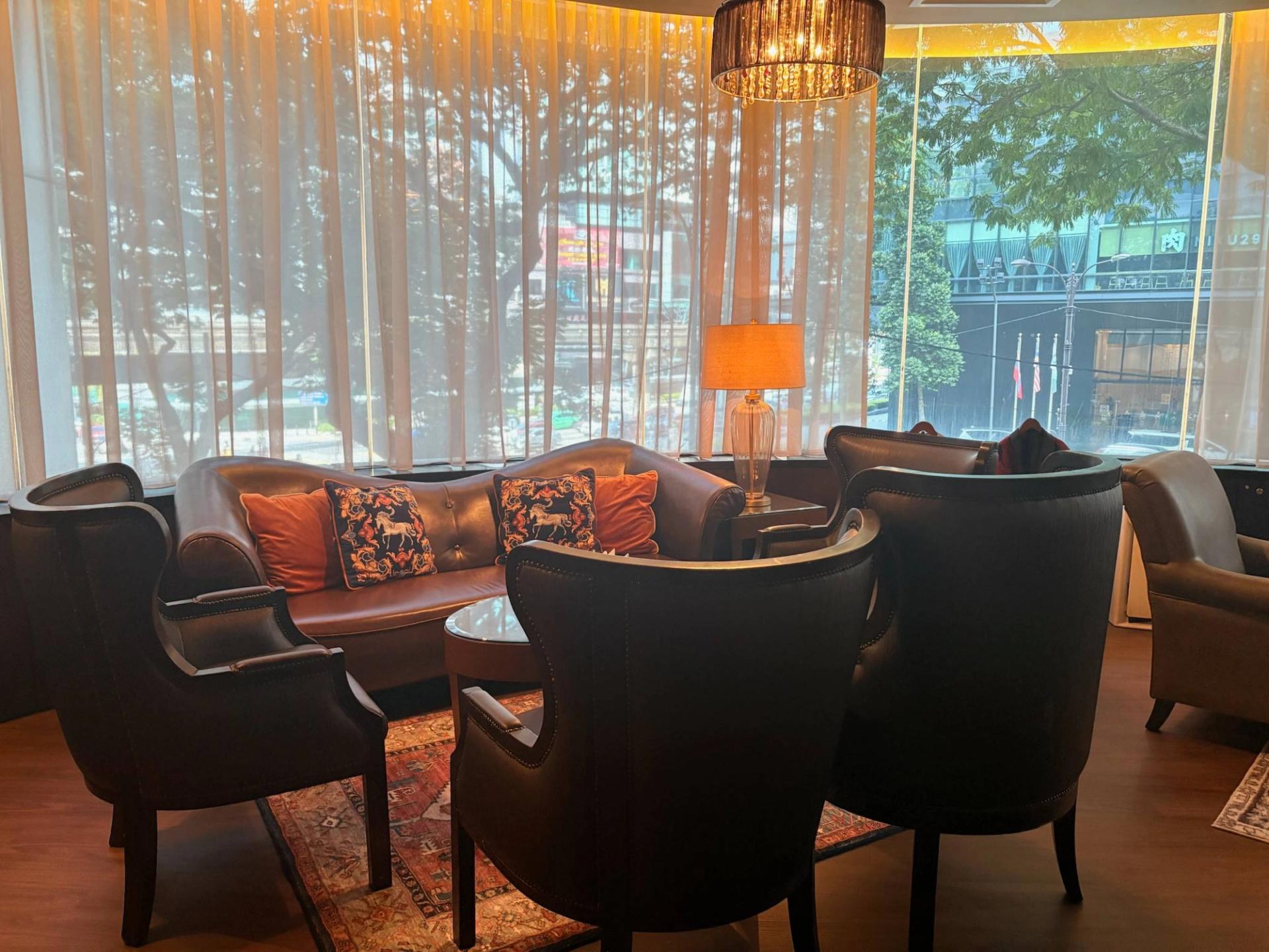 Charlie's Reserve @ Shangri-La