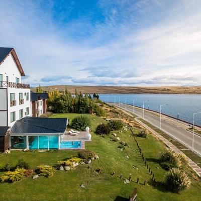 Xelena Hotel & Suites