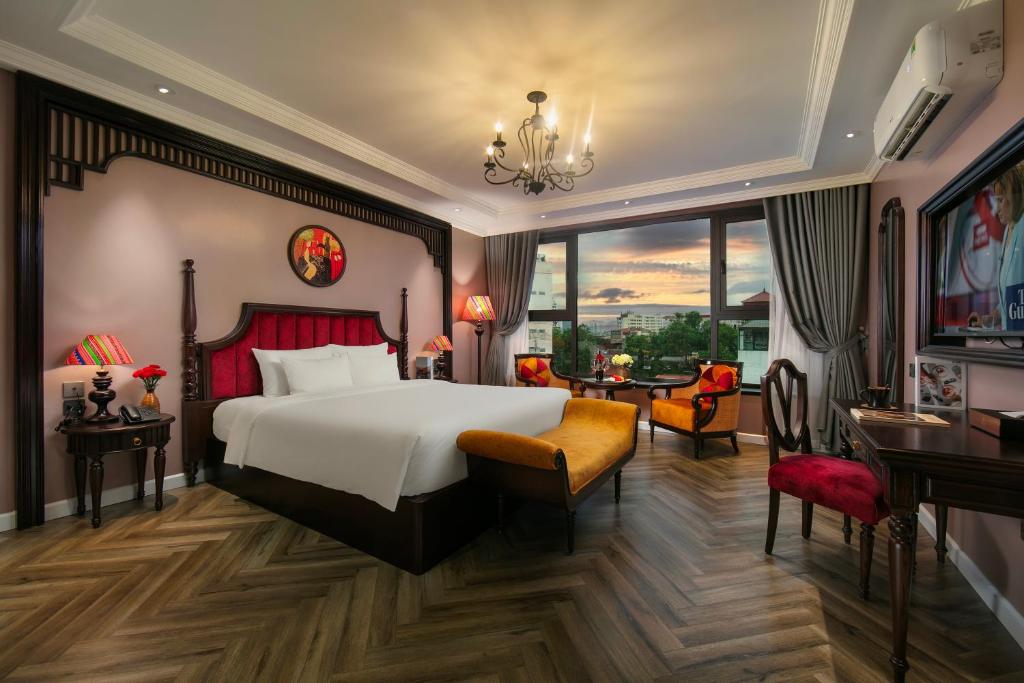 Acoustic Hotel & Spa