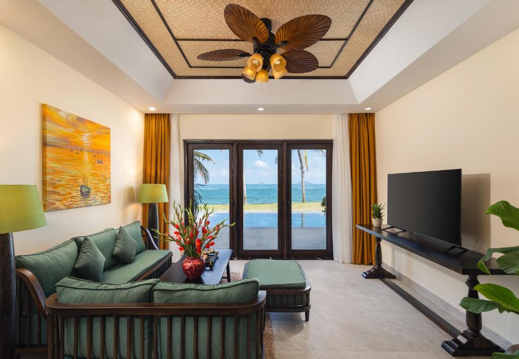 Palm Garden Beach Resort & Spa
