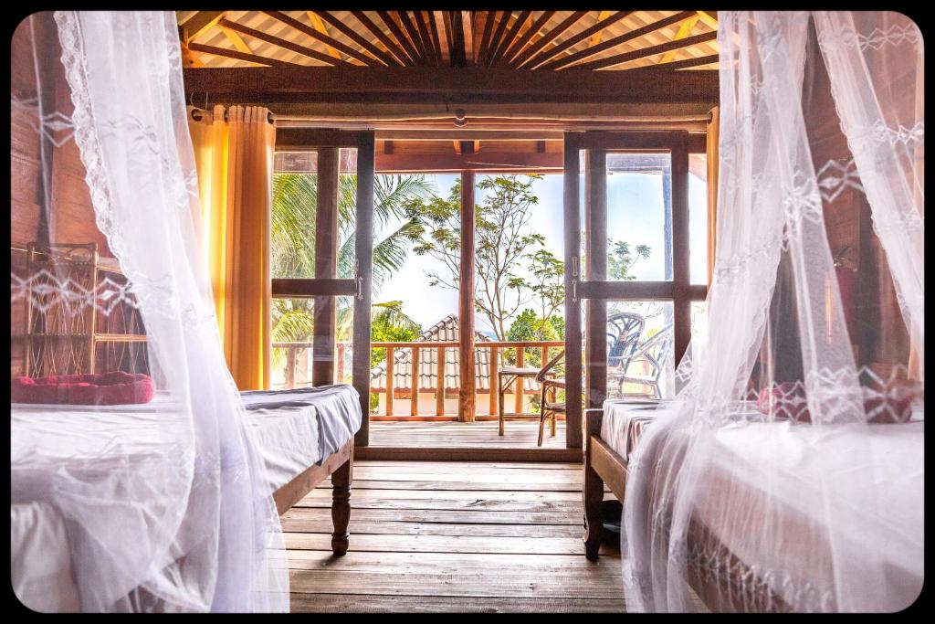Happy Elephant Bungalows
