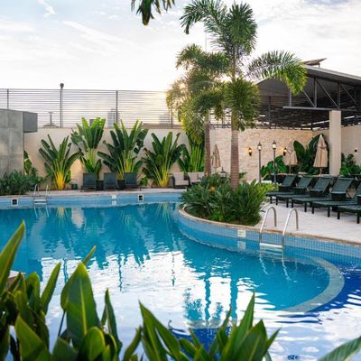 Nadai Confort Hotel