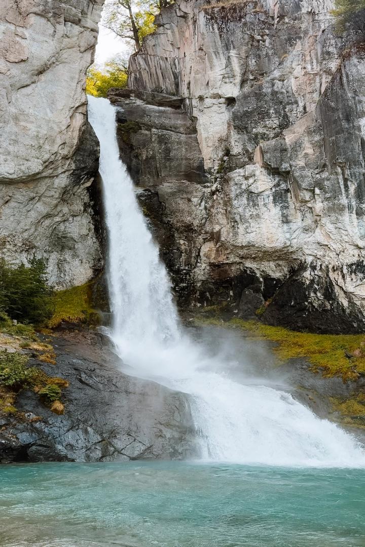 Chorrillo del Salto waterfall in el chalten, argentina
