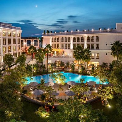 Silk Path Grand Hue Hotel