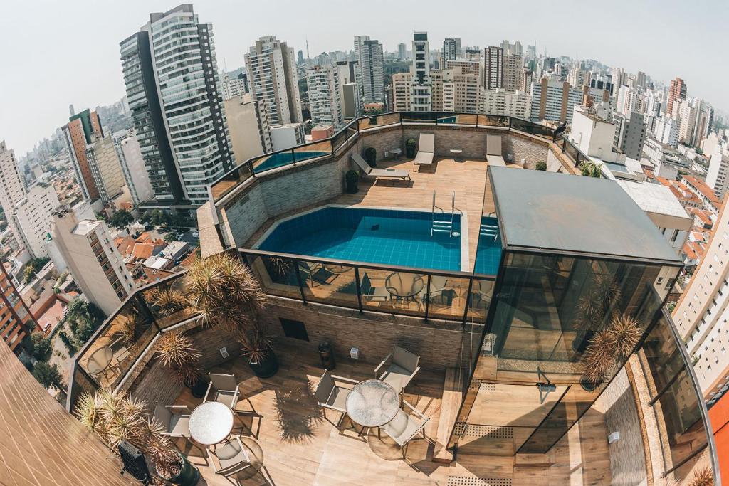 Golden Tower Pinheiros by Fênix Hotéis
