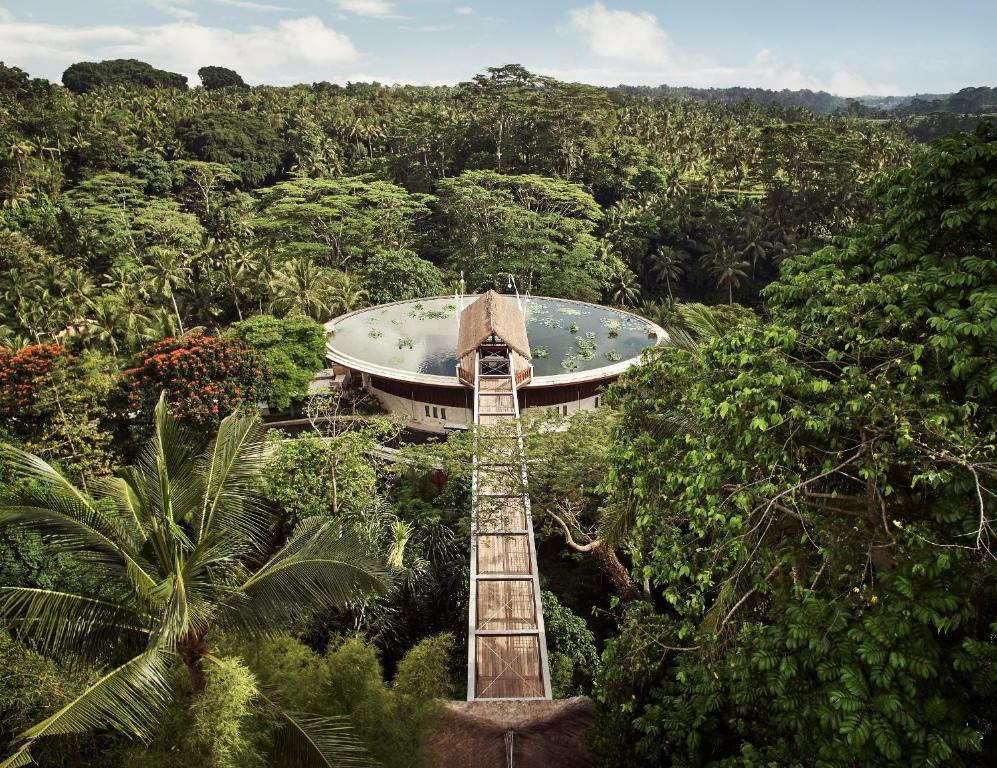 Four Seasons Resort Sayan