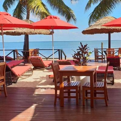 Ramada Suites by Wyndham Wailoaloa Beach