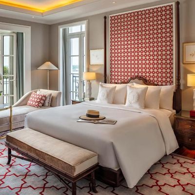 Mia Saigon Hotel