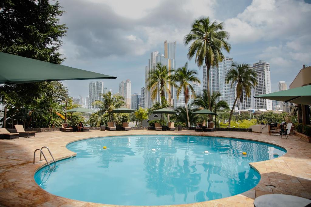 Plaza Paitilla Inn