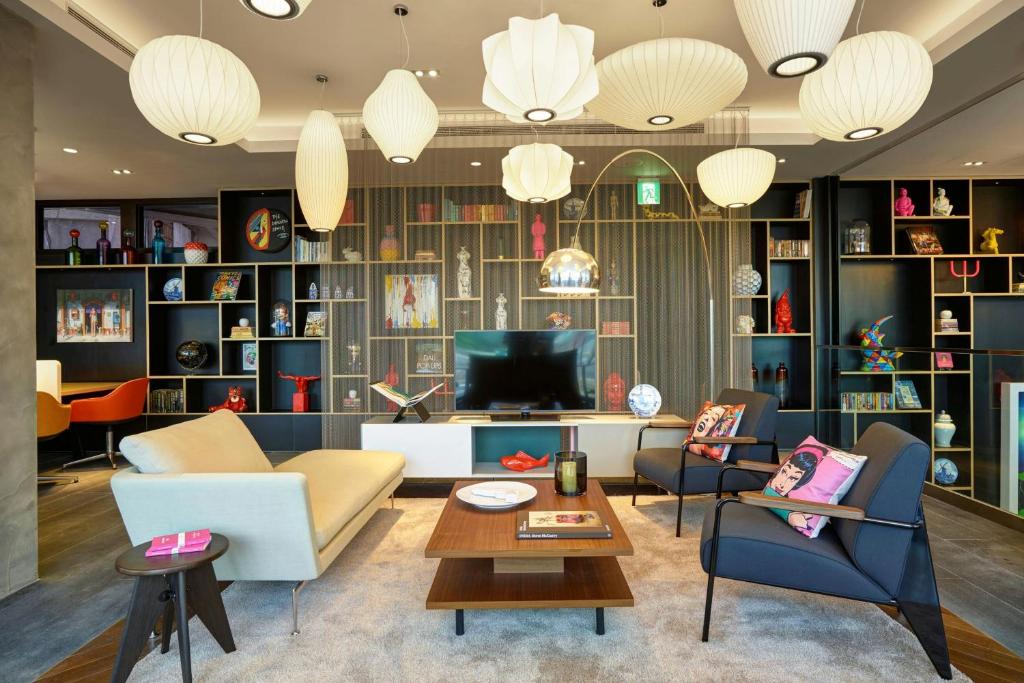 CitizenM Taipei North gate