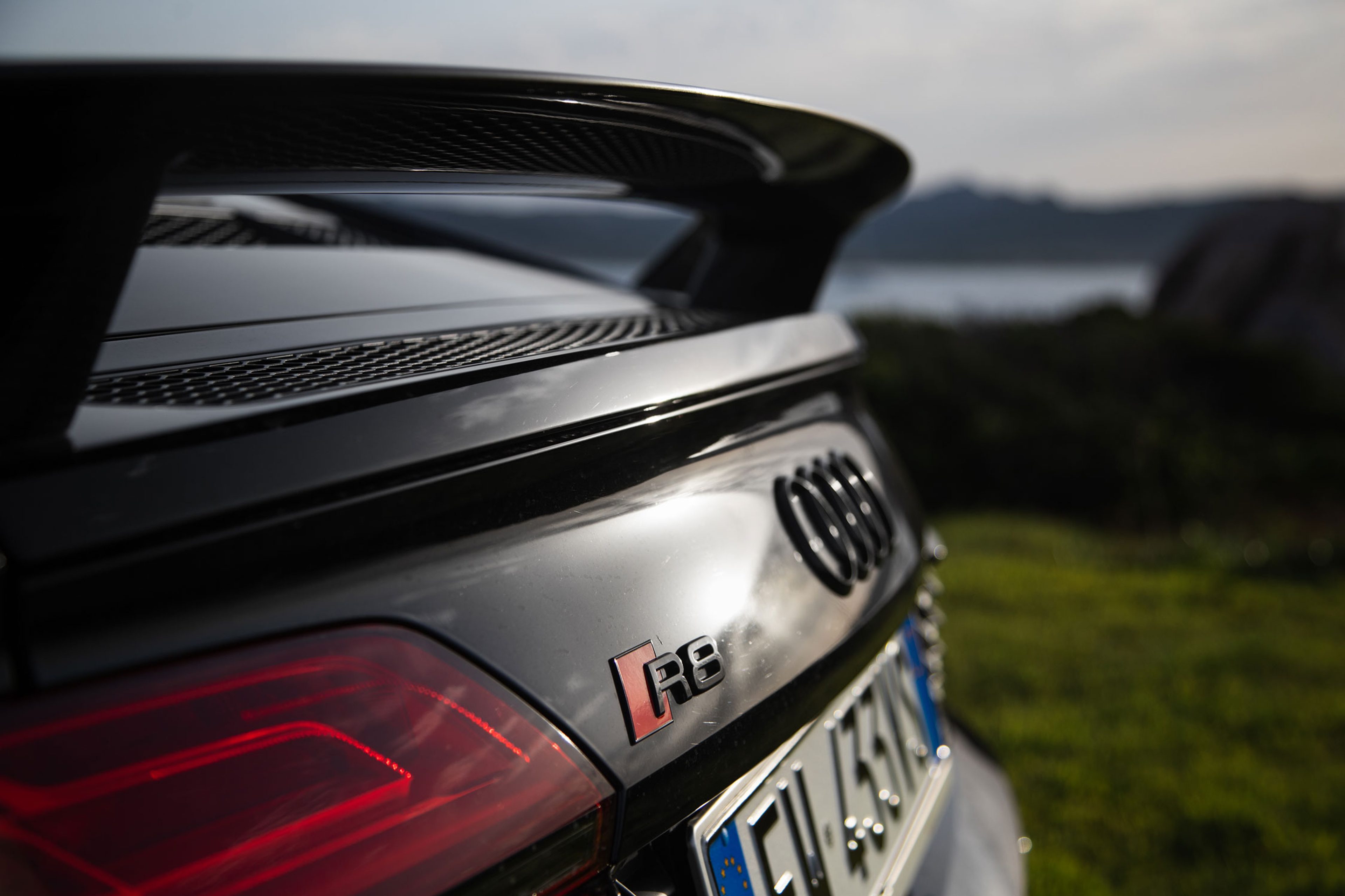 Audi R8 V10