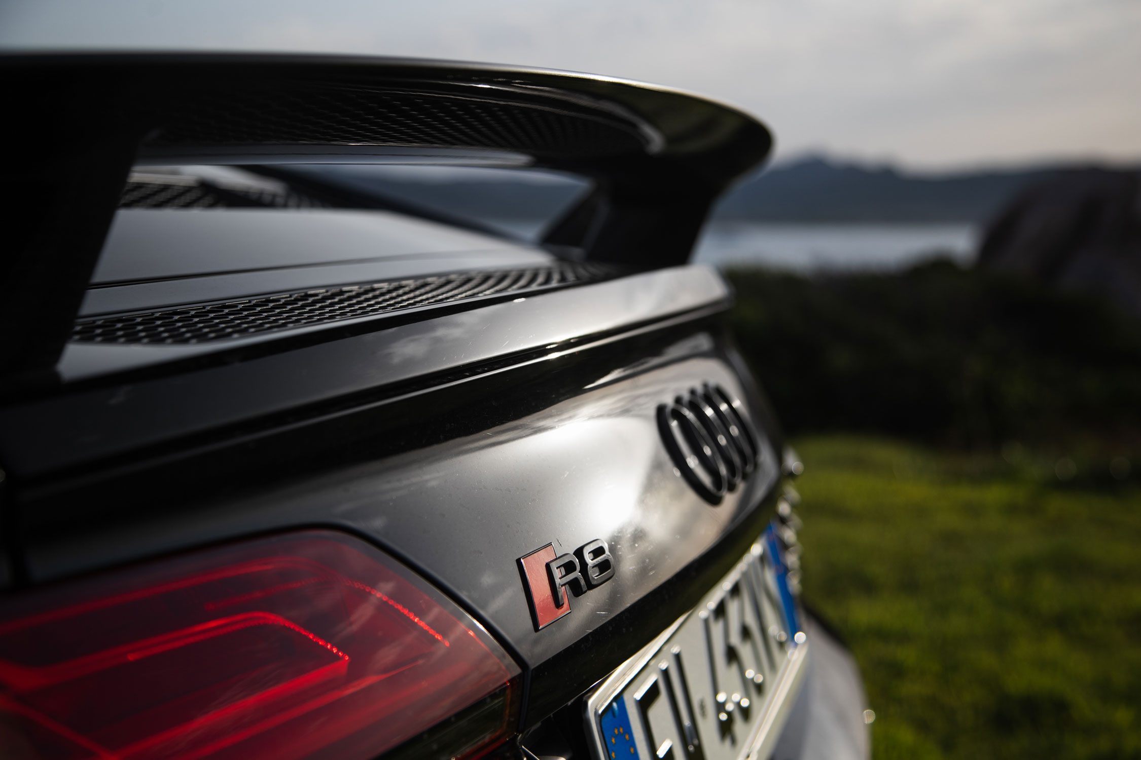 Audi R8 V10