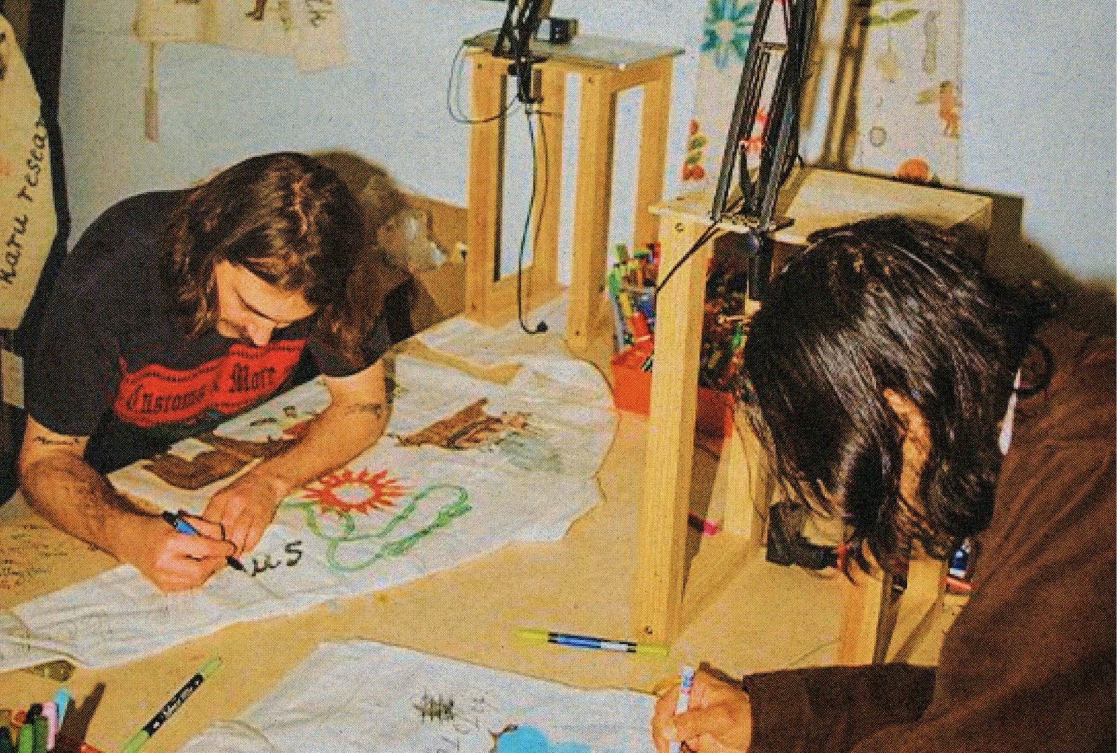 Organizers making banners together