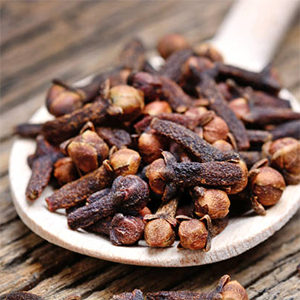 Organic cloves extract