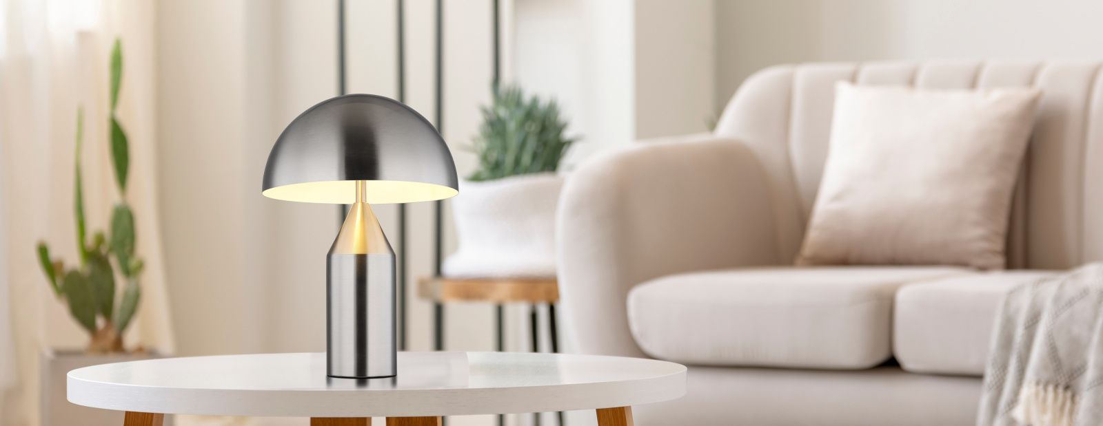 GLOBO ATOMA 21030N stolová lampa