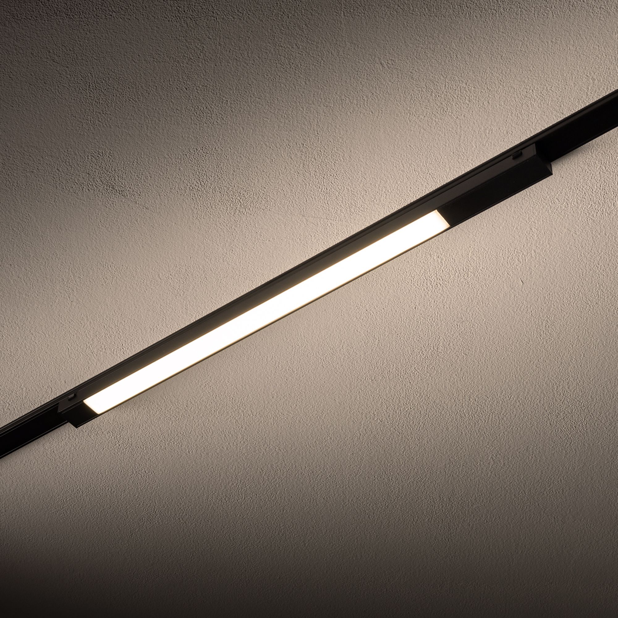 UT-LVM LINE LED 18W 11308