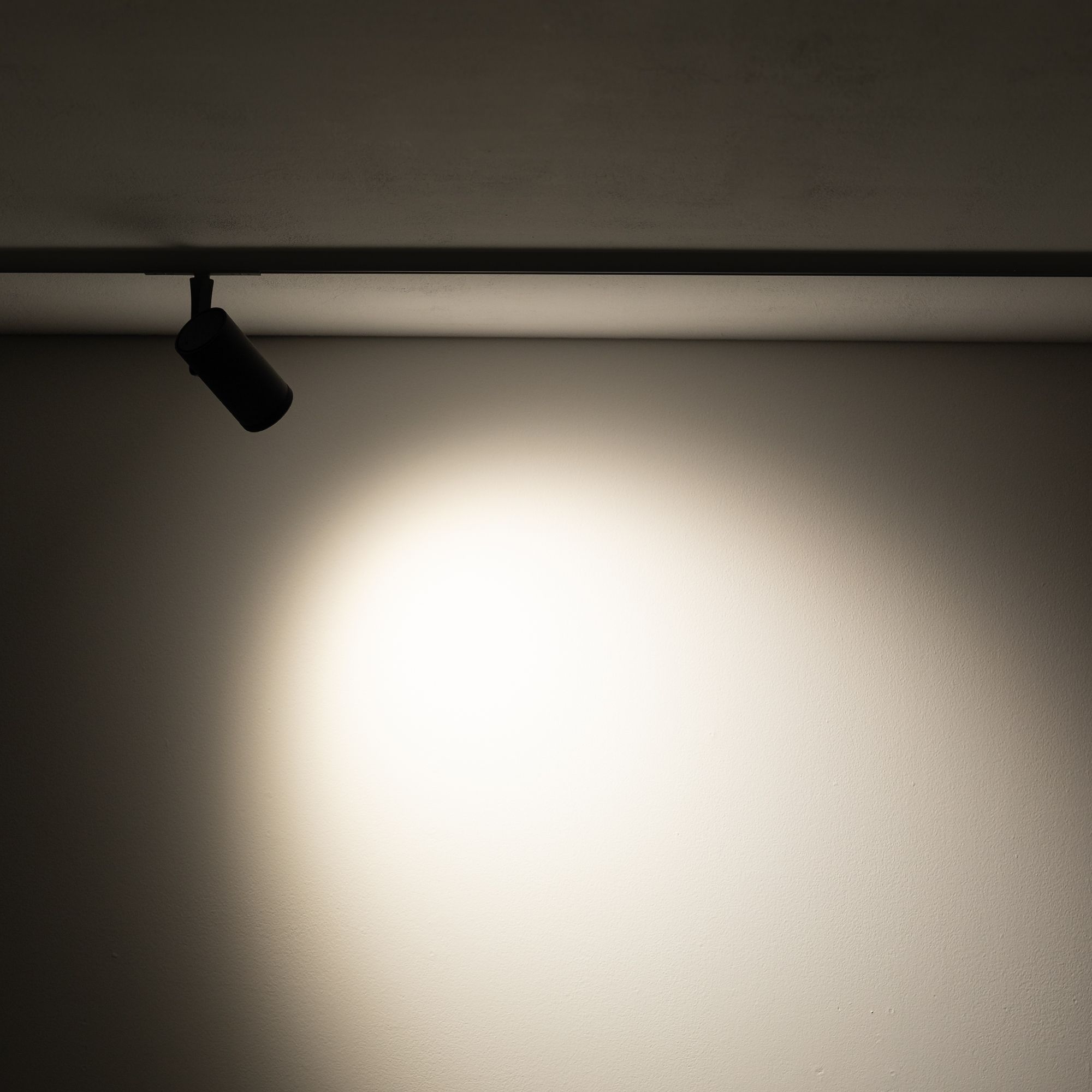 NANO - LVM SPOT ZOOM LED 15W 11716