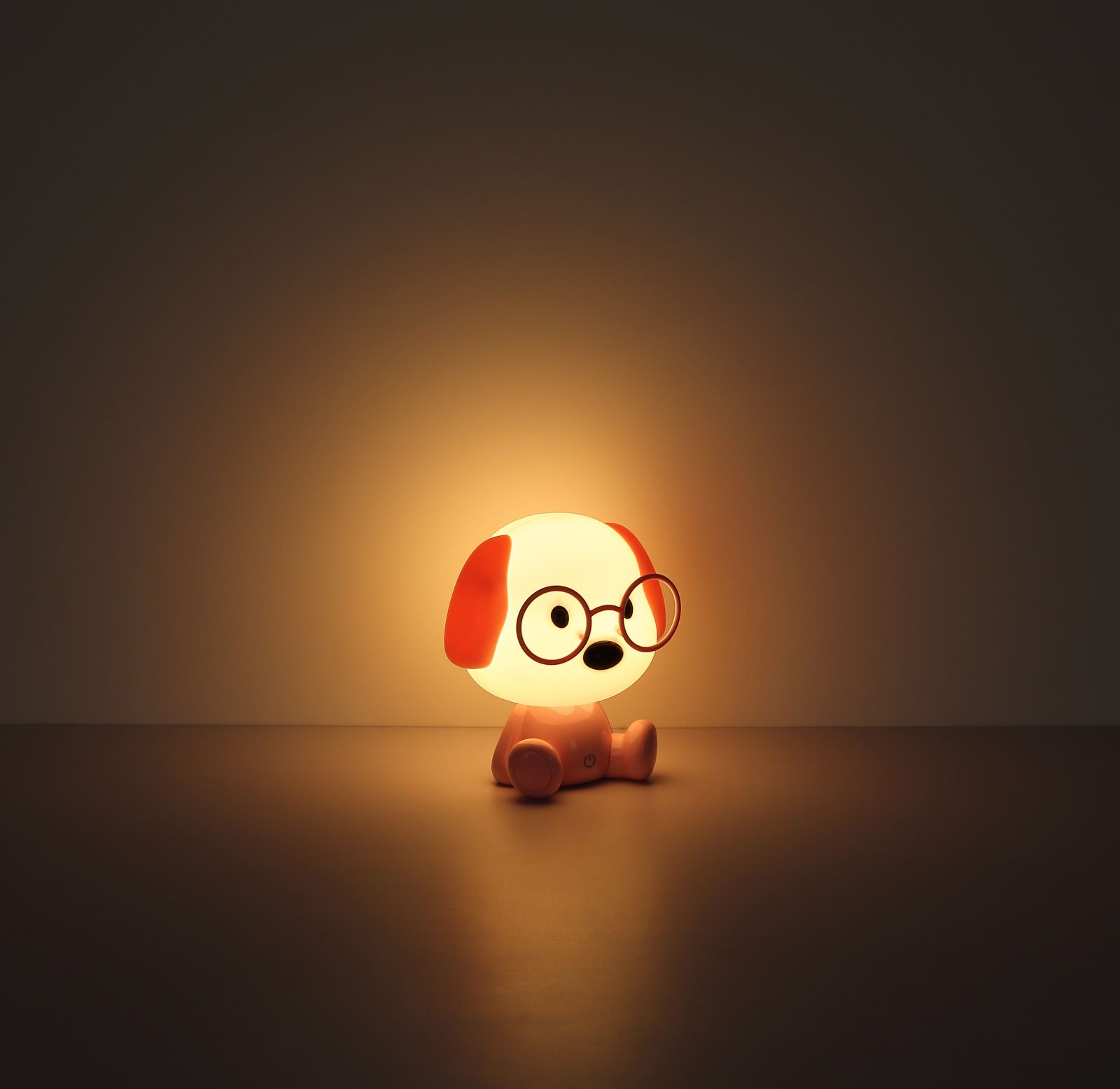 GLOBO SHEEPY 21760P stolová lampa