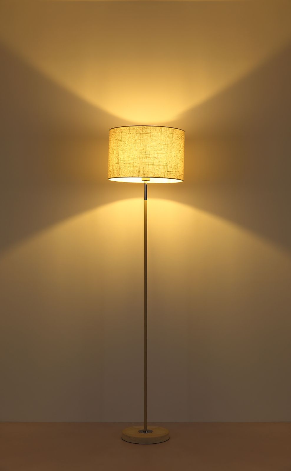 GLOBO DELEON 15968S stojanová lampa