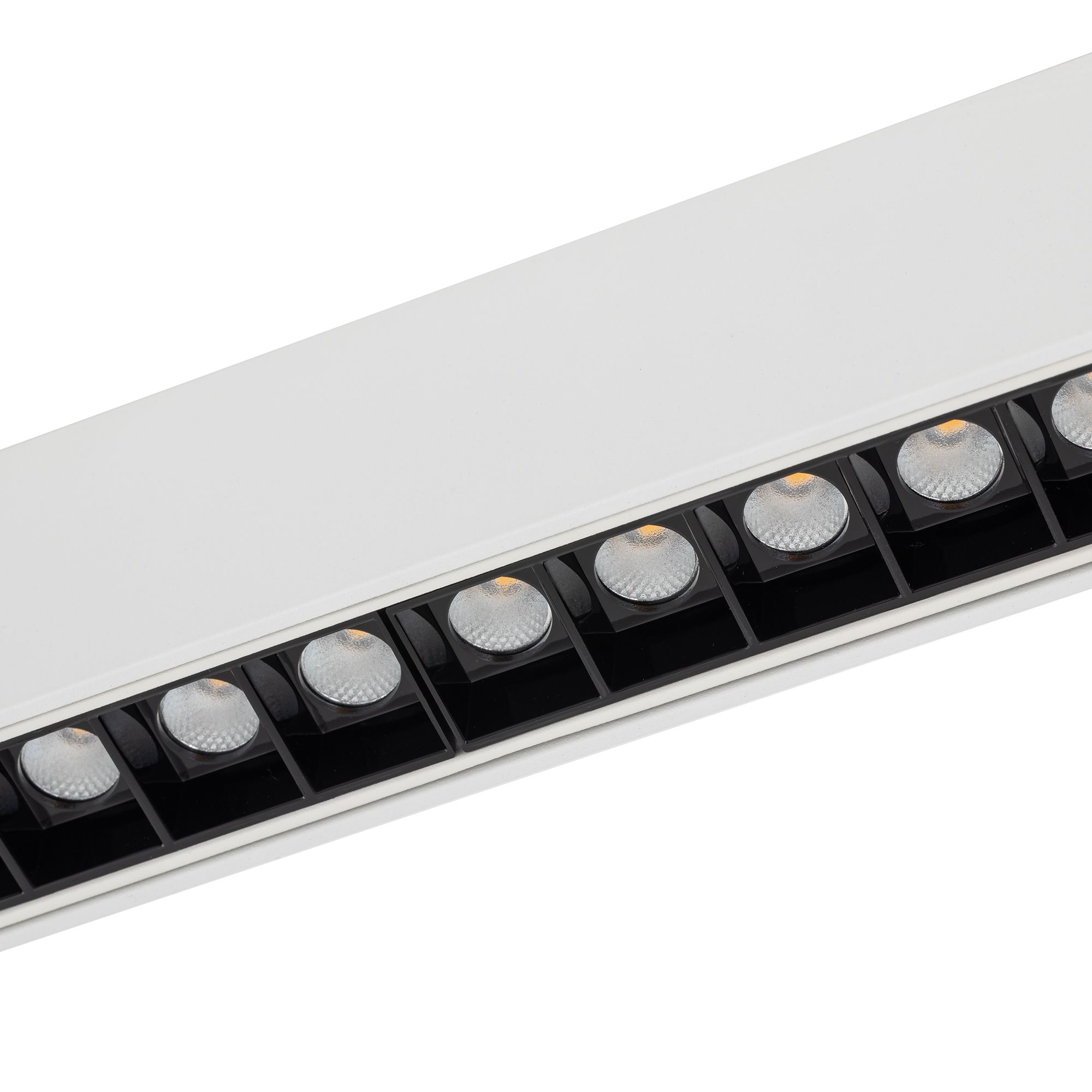 LVM FOCUS LED 9W 11632