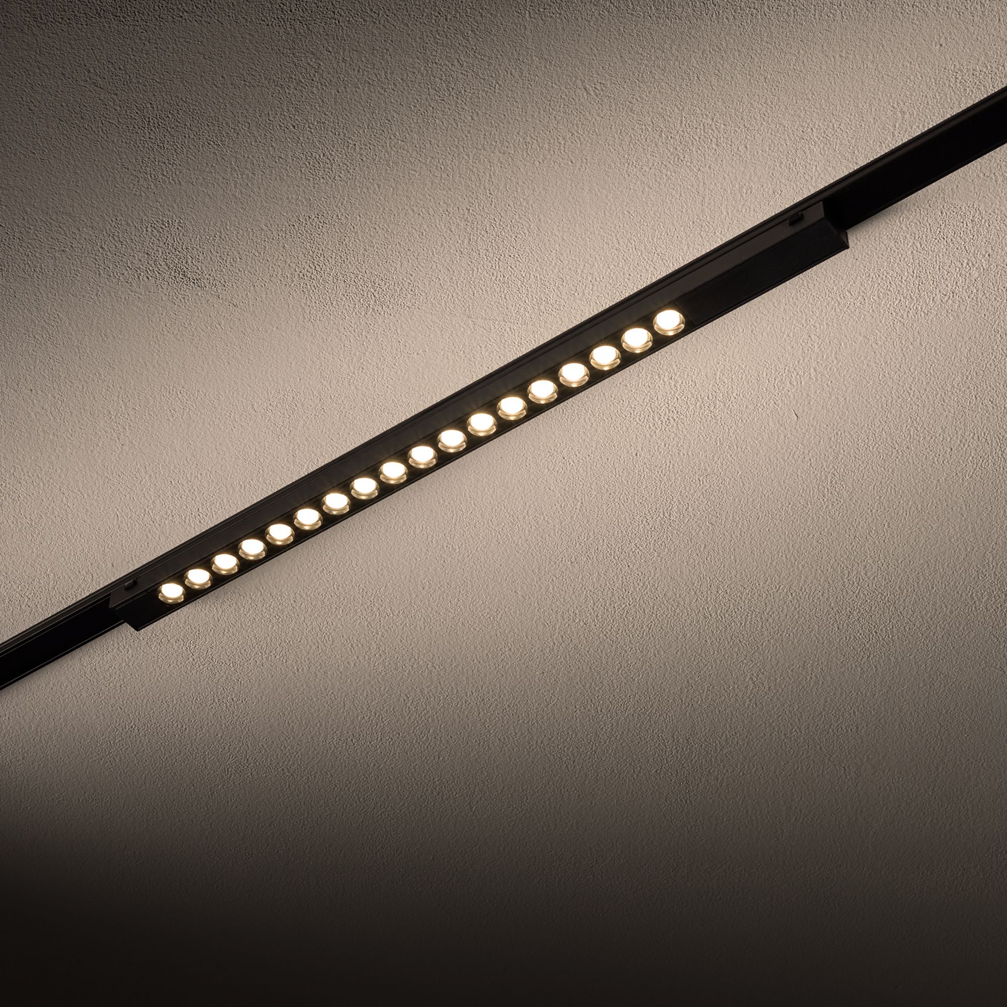 UT-LVM FOCUS LED 18W 11306