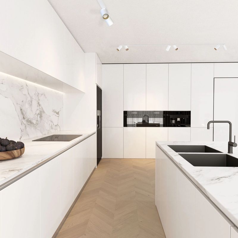 MONO VI WHITE/GOLD 7777