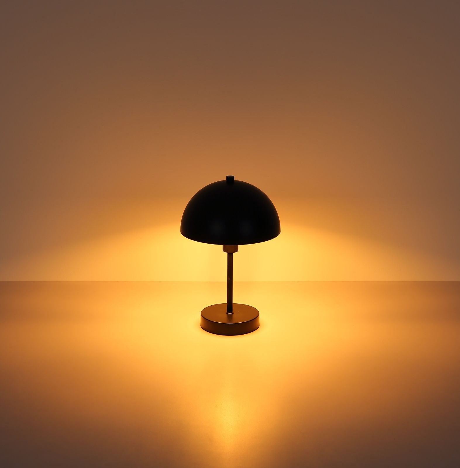 GLOBO ATOMA I 24009B stolová lampa