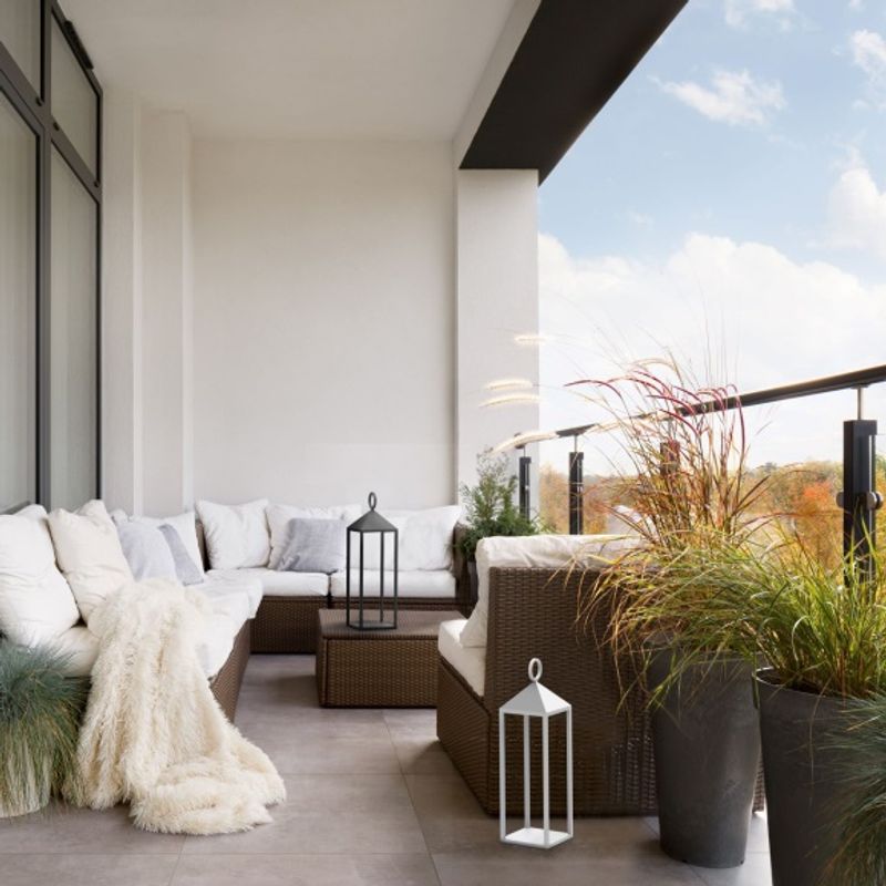 PICNIC LED WHITE 8178