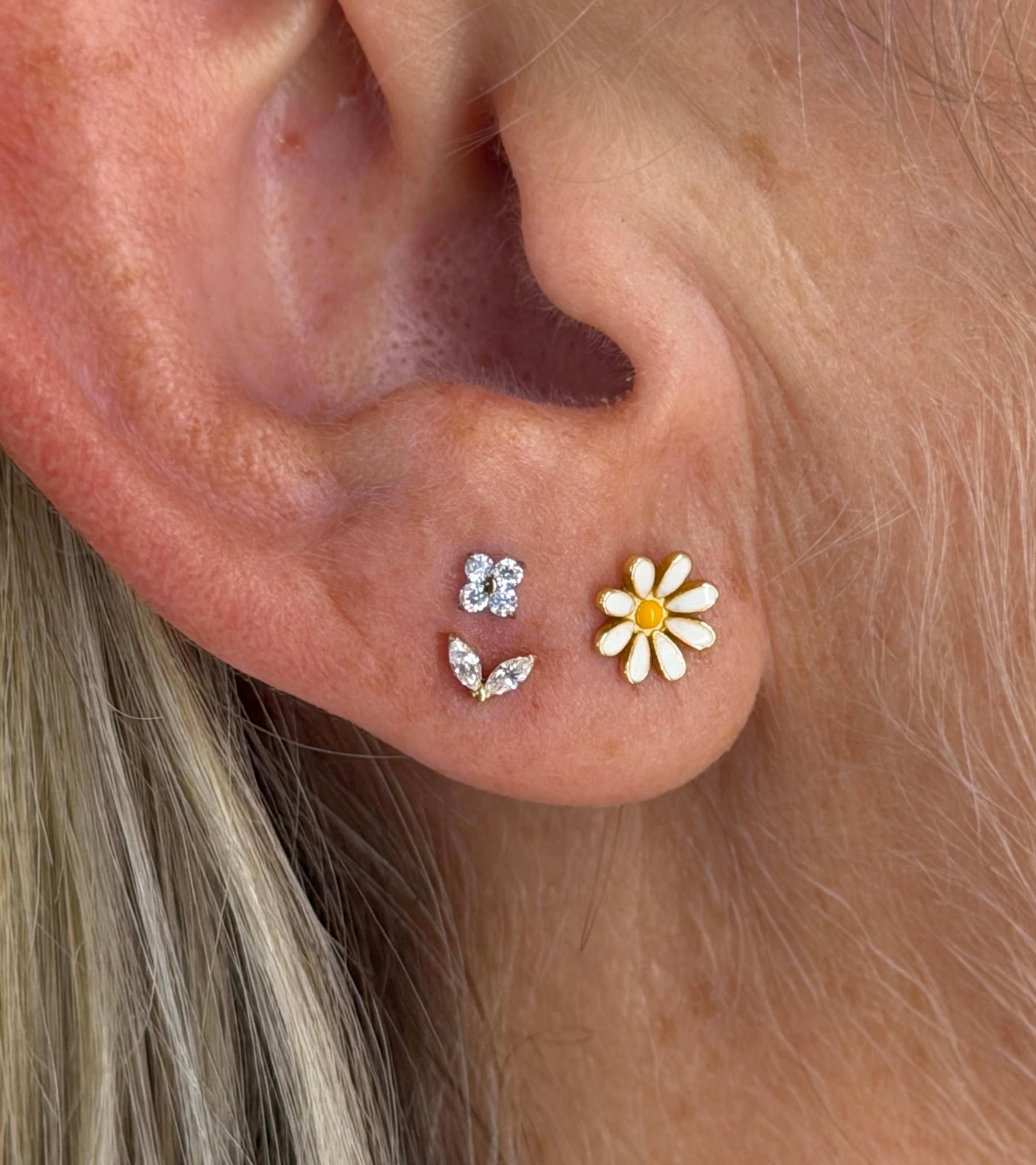 Piercingy ušného laloka