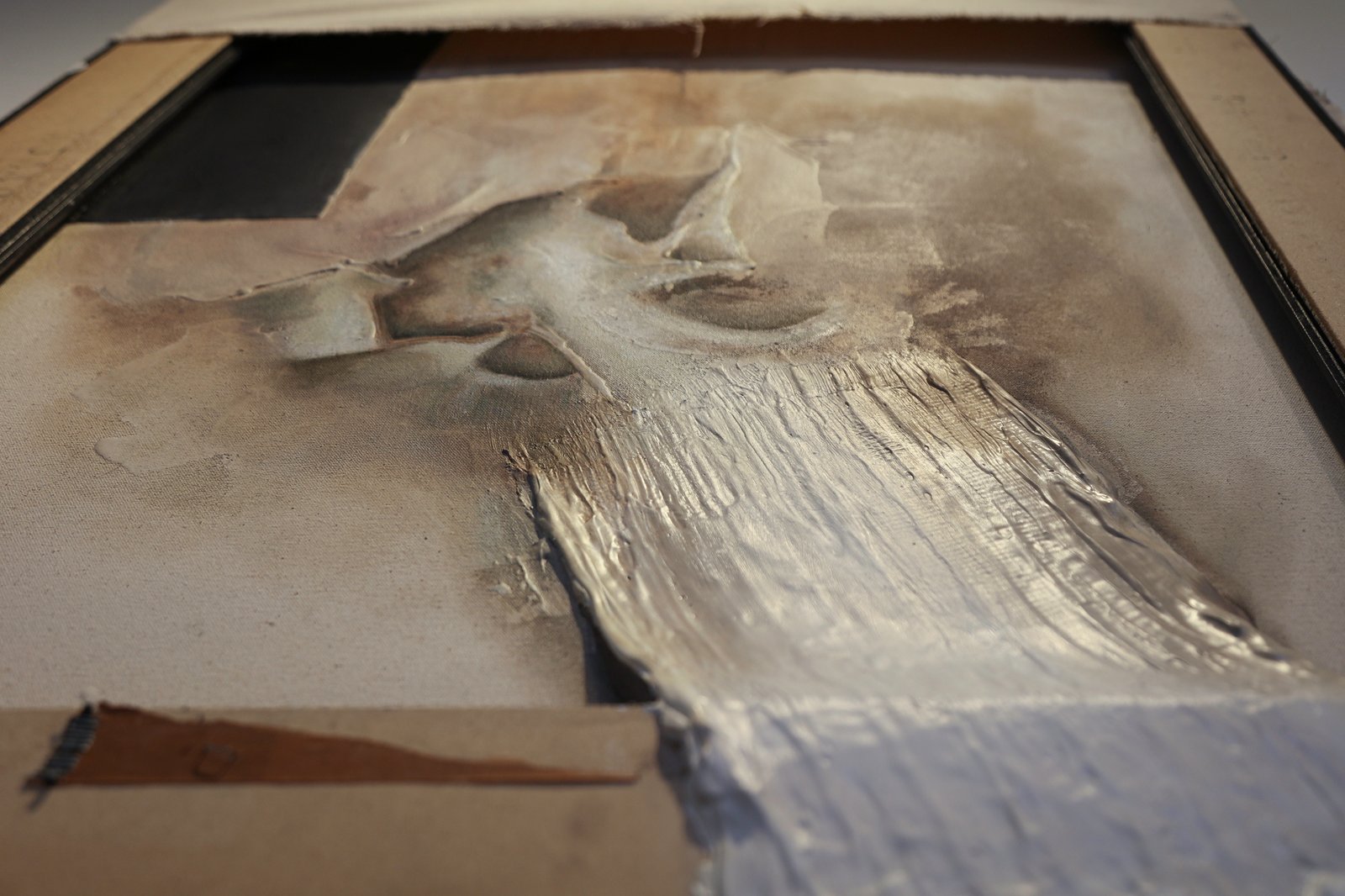 Partial truth (detail 2)