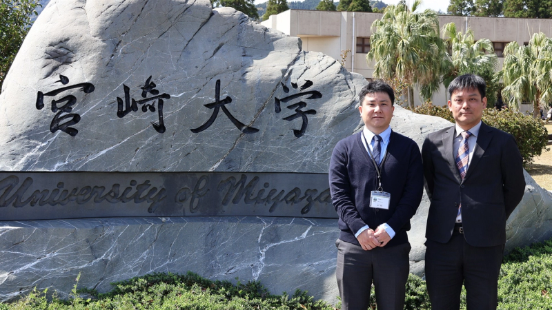 [導入事例/宮崎大学様] 人手による文字起こしからの脱却。業務効率化と記録品質の両立を実現！