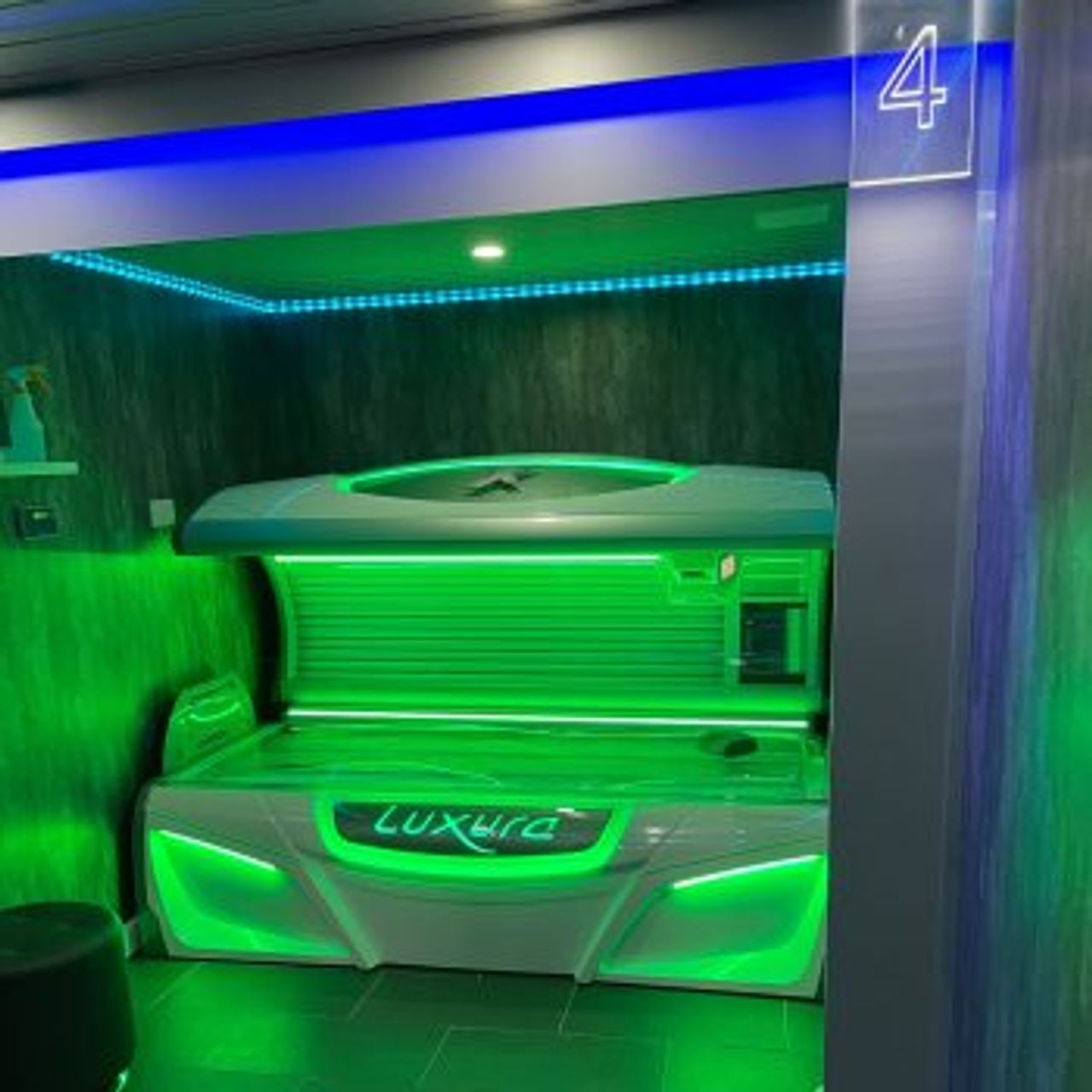 Luxura X7