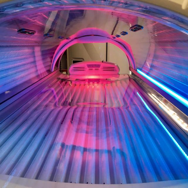 sunbed acrylic megasun luxura maintenance cyrano
