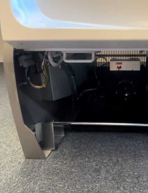 Luxura X7 Filter mat location